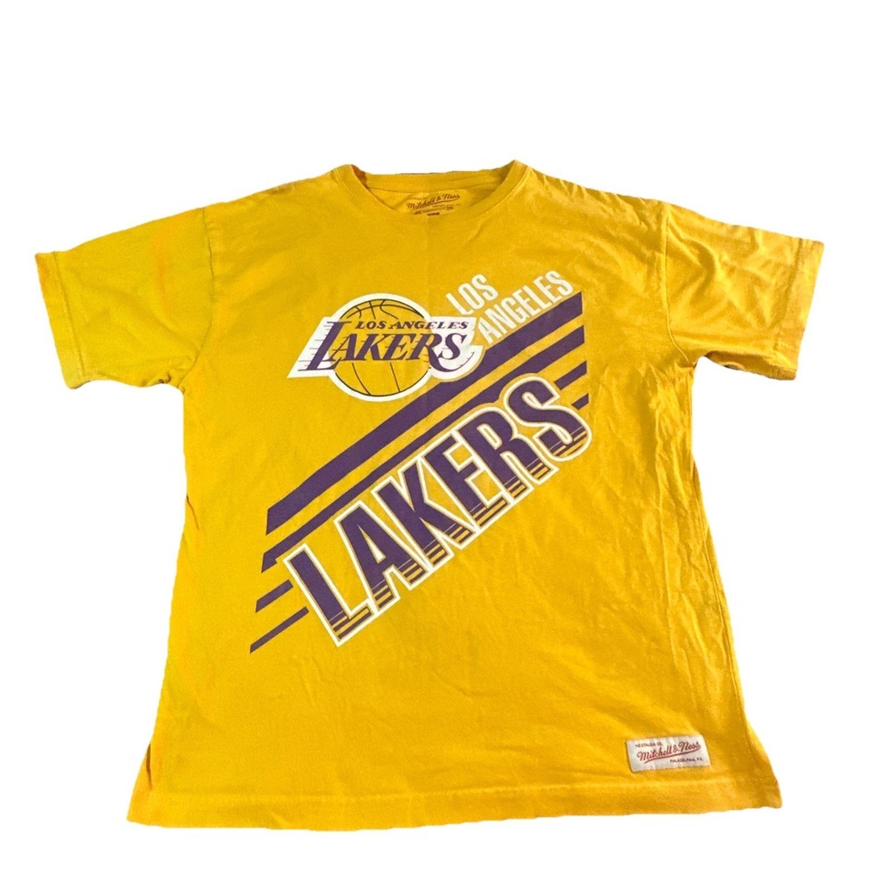 Los Angeles Lakers Shirt Mens Size XL Yellow Short Sleeve NBA Fanatics